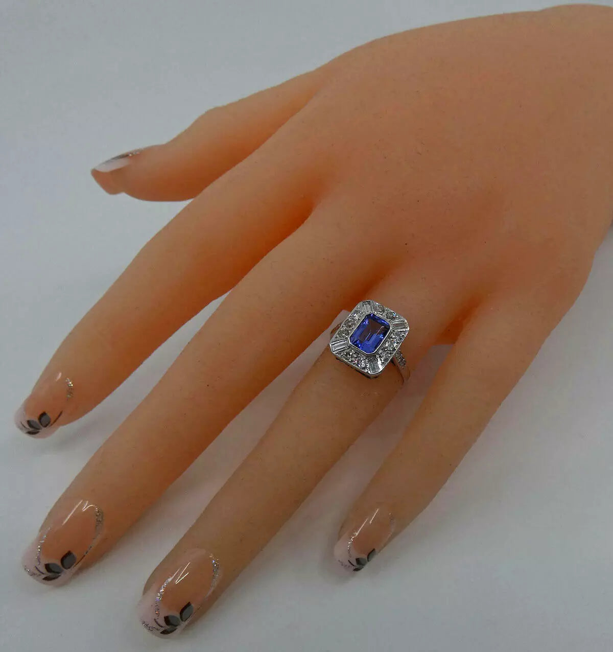 Tanzanite Diamond Ring 1.60 Carats 18ct White Gold Size K BA231