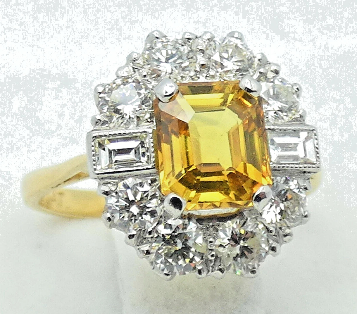 Diamond Yellow Sapphire Ring 3.25 Carats 18ct Yellow Gold Size O BA144