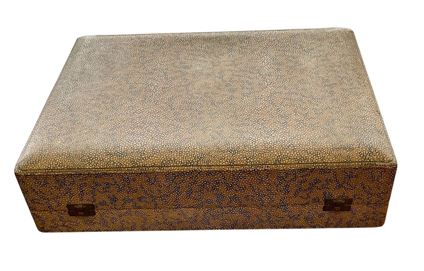 A CASED ROYAL WORCESTER VIRGINIA COFFEE SET WITH 6 SILVER COFFEE SPOONS