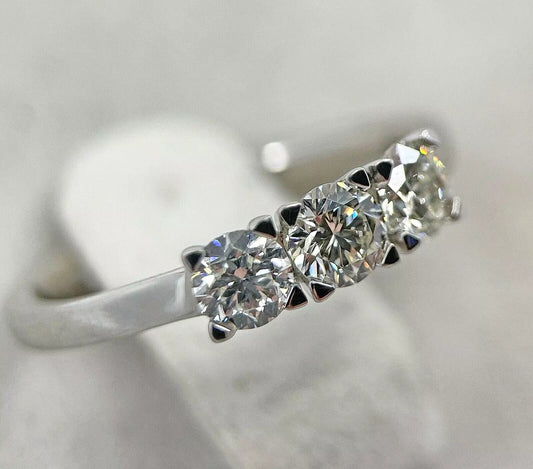Diamond Ring Trilogy Modern 3 Stone Platinum Size I1/2 BA305