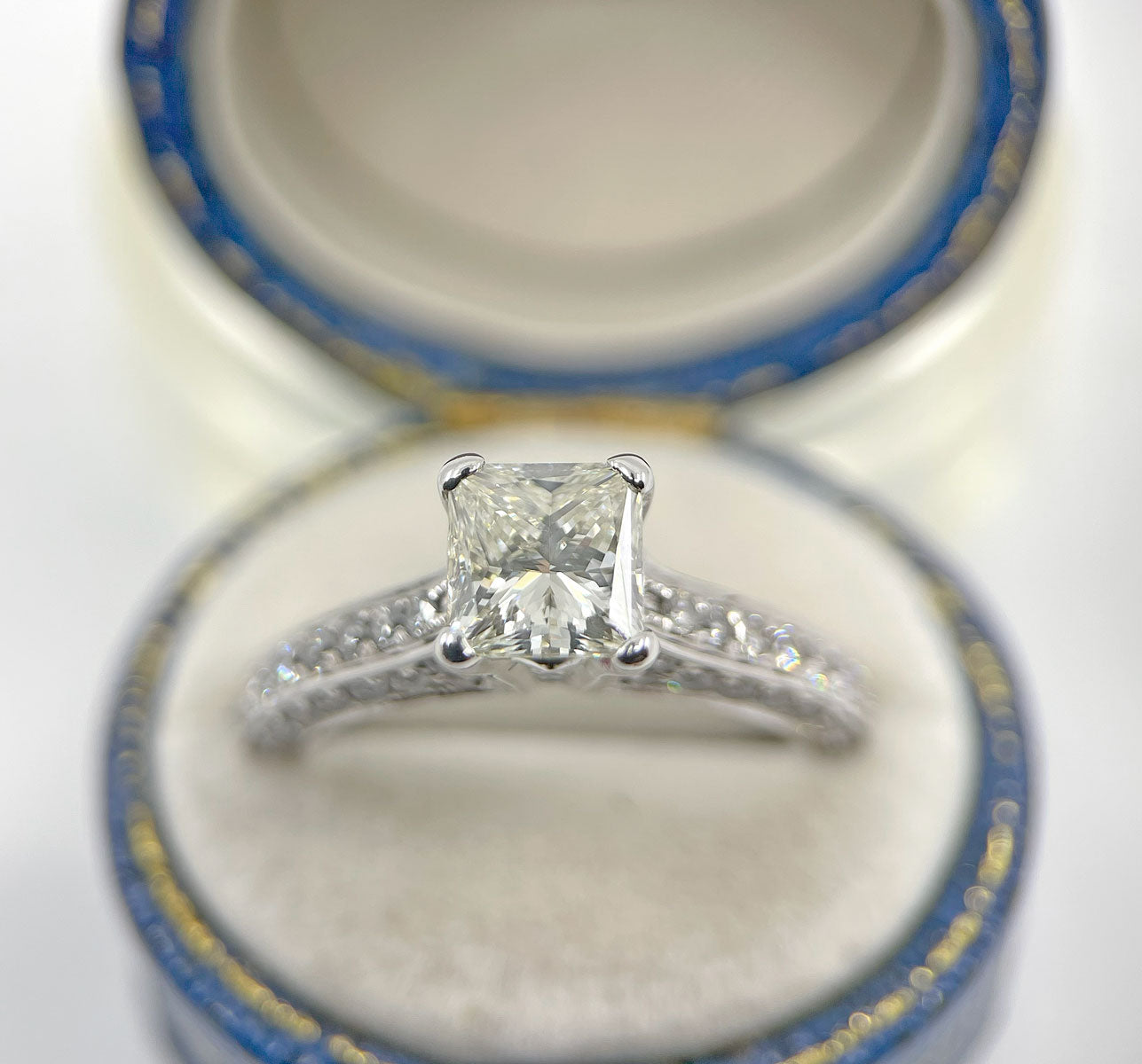 Diamond Ring Solitaire Princess Square Pave 2 carats 18ct White Gold BA336