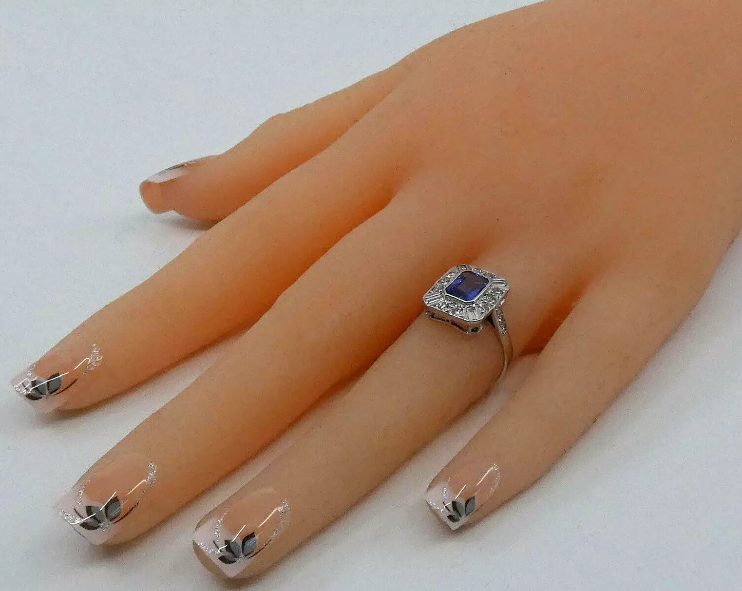 Tanzanite Diamond Ring 1.60 Carats 18ct White Gold Size K BA231