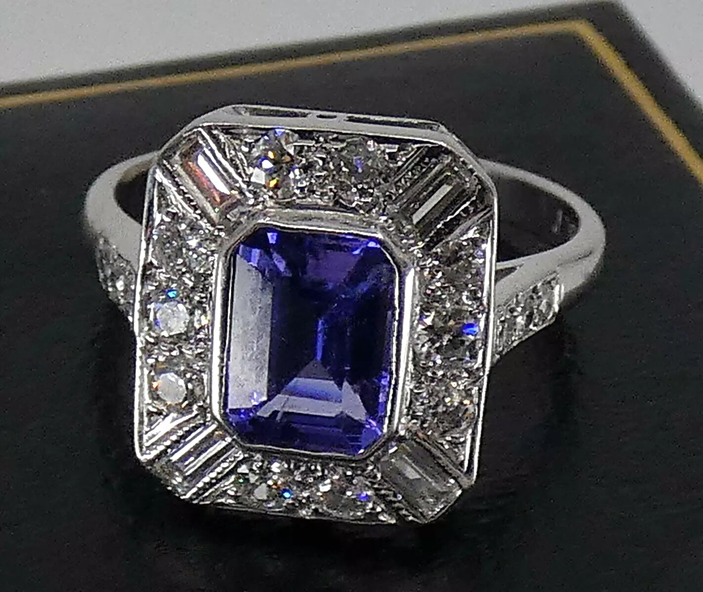 Tanzanite Diamond Ring 1.60 Carats 18ct White Gold Size K BA231