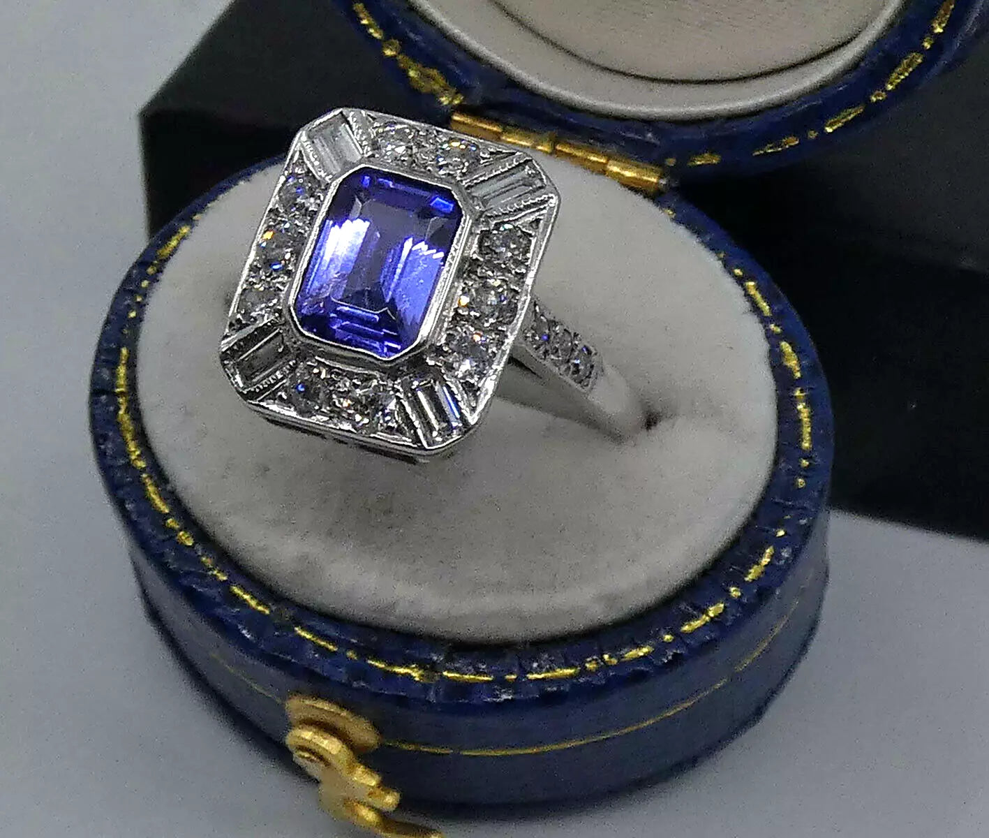 Tanzanite Diamond Ring 1.60 Carats 18ct White Gold Size K BA231