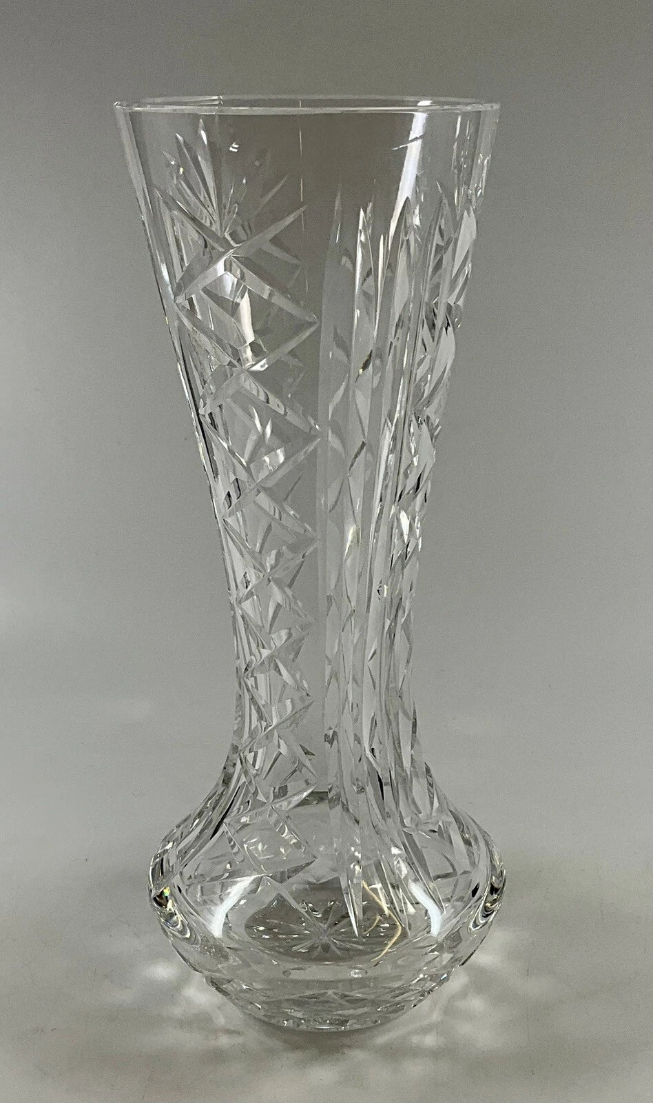 VINTAGE WATERFORD CUT LEAD CRYSTAL VASE GOTHIC MARK SH23