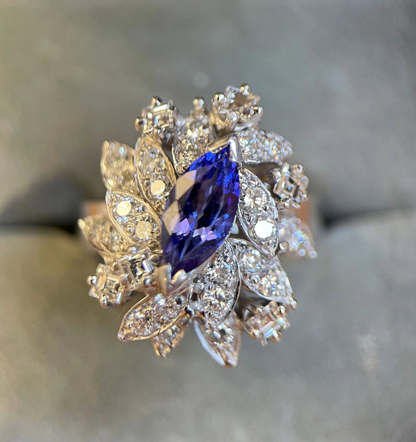 Share Tanzanite Diamond Ring Size TCW 2.04 Carats Size N1/2 18ct White Gold BA320