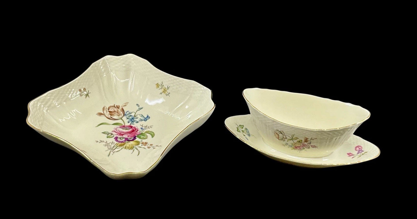 VINTAGE ROYAL COPENHAGEN FRIJSENBORG 29 PIECE DINNER SET SH90