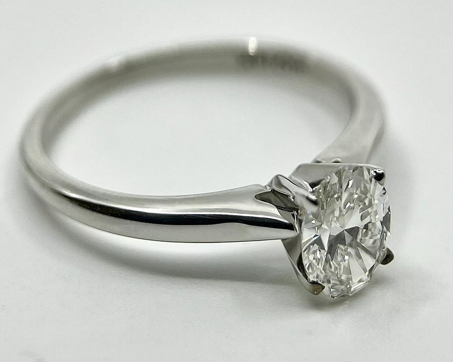 Diamond Ring Solitaire Oval 0.85 Carats 14ct White Gold Size K BA24