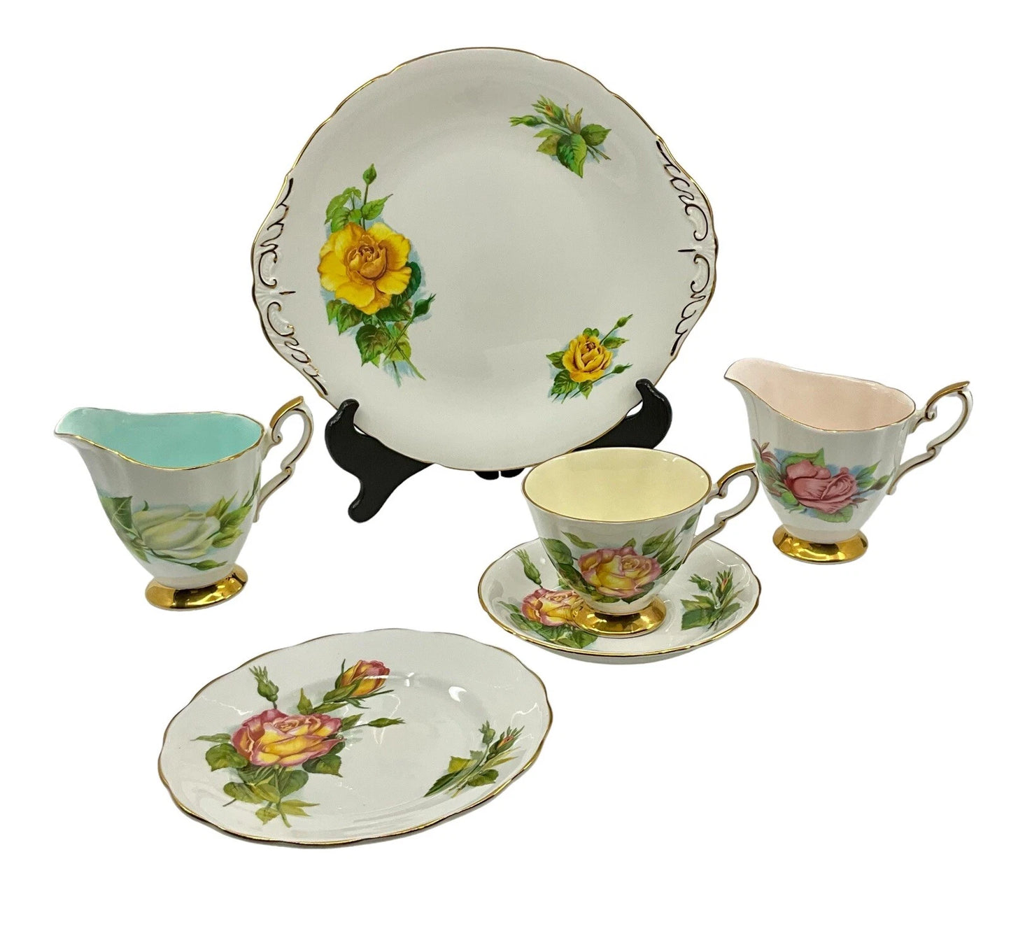 PARAGON WORLD FAMOUS ROSES 30PIECE SET BY HARRY WHEATCROFT SH116