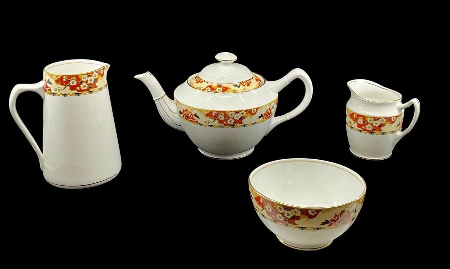 Share ANTIQUE 1920S ROYAL ALBERT CROWN CHINA HAWTHORNE 35 PIECE TEA SERVICE SH22