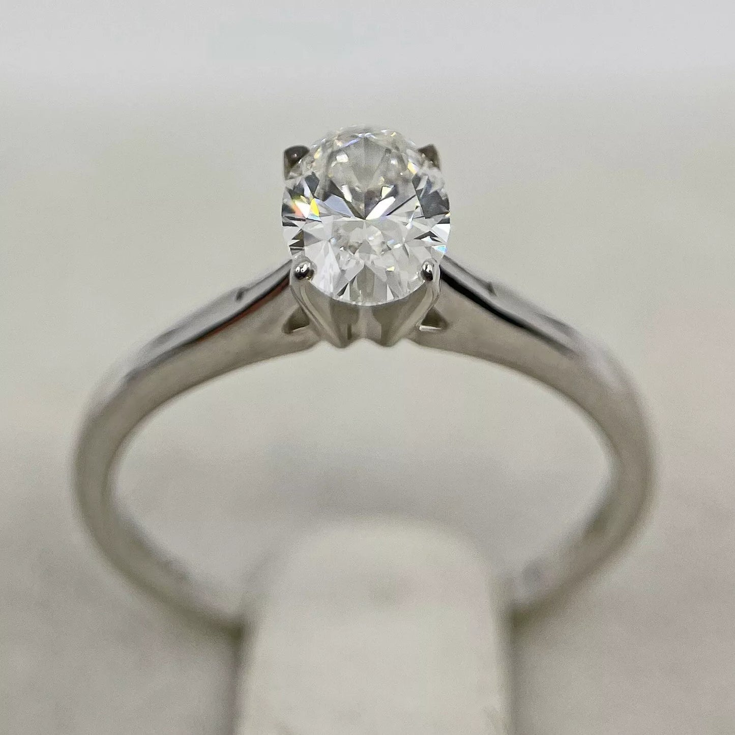Diamond Ring Solitaire Oval 0.85 Carats 14ct White Gold Size K BA24