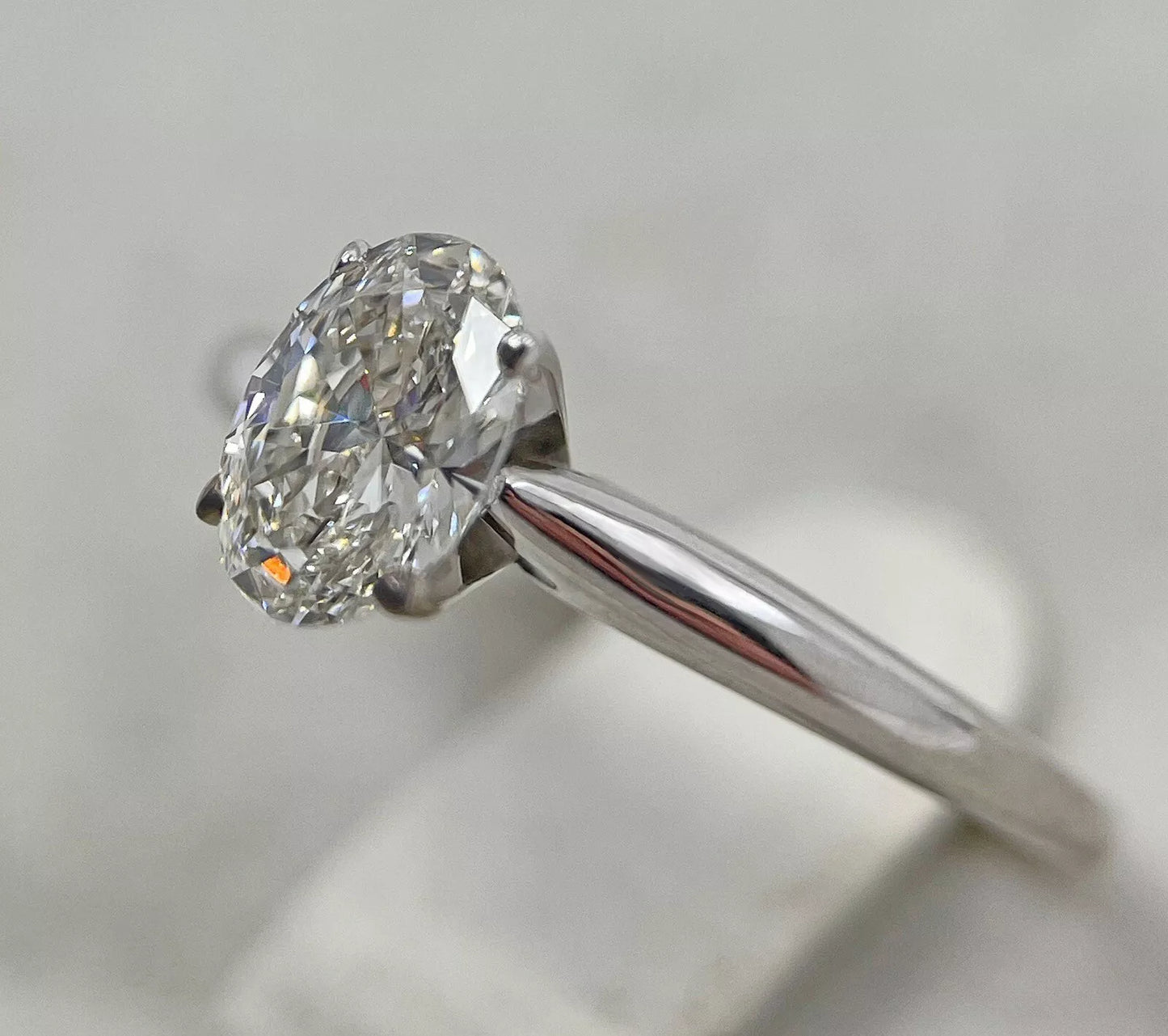 Diamond Ring Solitaire Oval 0.85 Carats 14ct White Gold Size K BA24