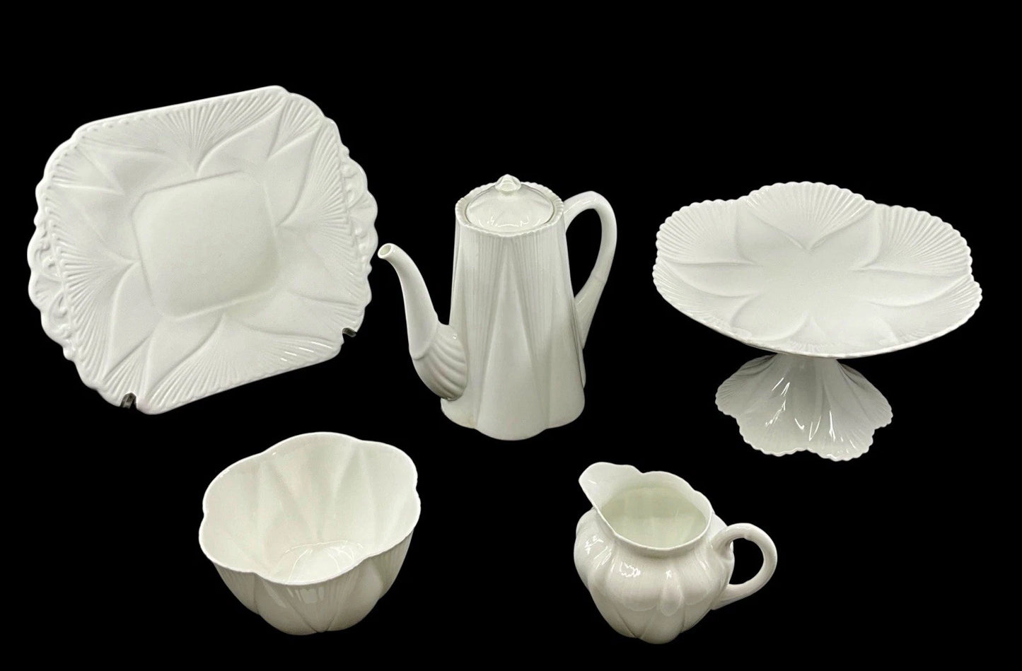 SHELLEY ART DECO DAINTY WHITE 35 PIECE BREAKFAST SET INC.COFFEE POT SH81